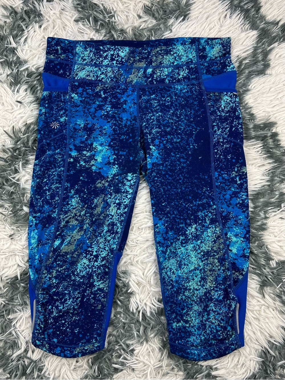 Athleta Women’s Blue Splatter Be Free Knicker Capri Leggings Size SP